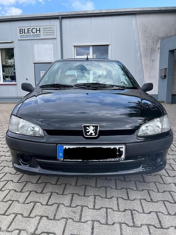 Schwarz Gebraucht 1998 Peugeot 106 Kleinwagen | 1.200 € - Bild 1/4