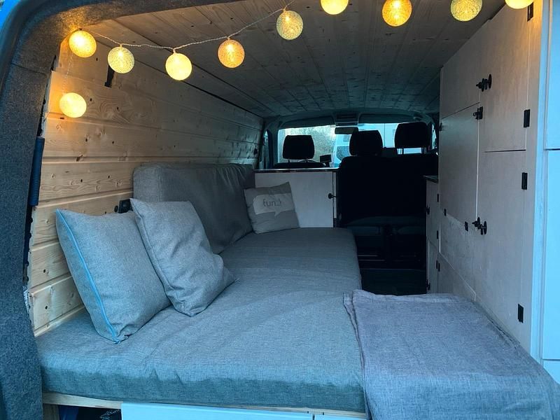 Gebraucht VW T5 131 PS (96 kW) 2006 Blau Van