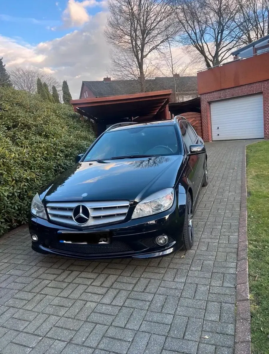 Gebraucht Mercedes C280 231 PS (169 kW) 2008 Schwarz Kombi