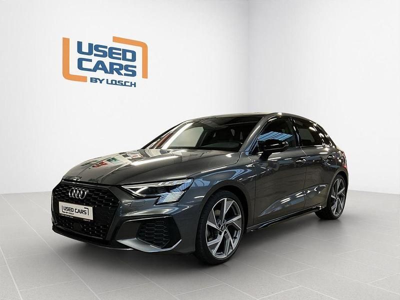 Grau Gebraucht 2020 Audi A3 S-line plus Limousine | 28.990 € (Teuer) - Bild 1/4
