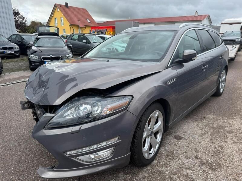Braun Gebraucht 2013 Ford Mondeo Titanium S Kombi | 1.690 € - Bild 1/4