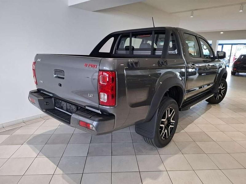 Neu JAC JS8 204 PS (150 kW) 2026 Grau SUV