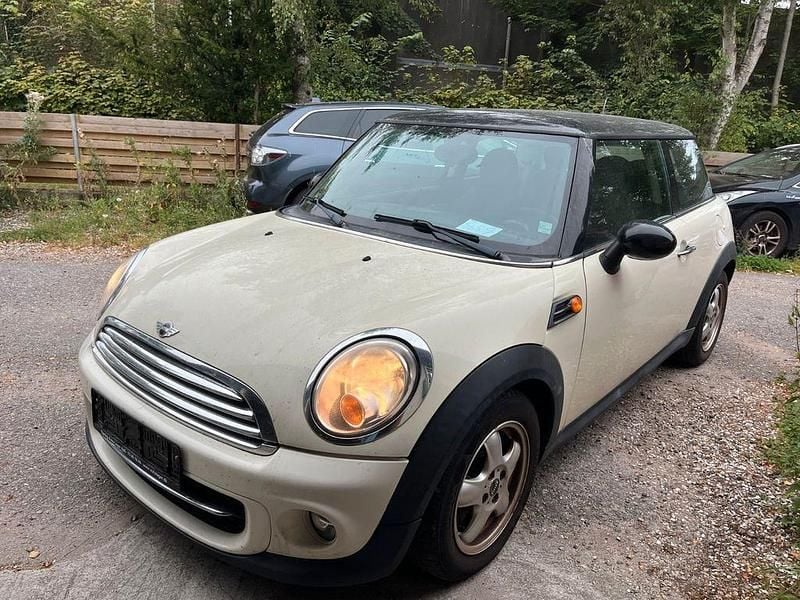 Weiß Gebraucht 2011 Mini Cooper D Kleinwagen | 2.350 € (Superpreis) - Bild 1/4