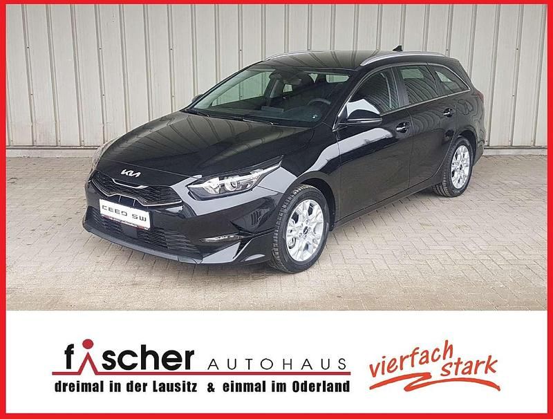 Zilinaschwarz Neu 2025 Kia Ceed Sportswagon 4 Kombi | 27.636 € (Fairer Preis) - Bild 1/4