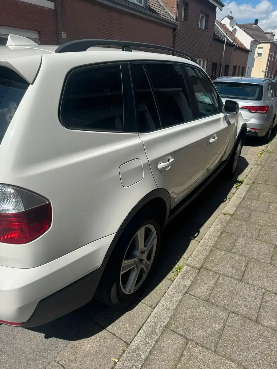 Gebraucht BMW X3 177 PS (130 kW) 2008 Weiß SUV