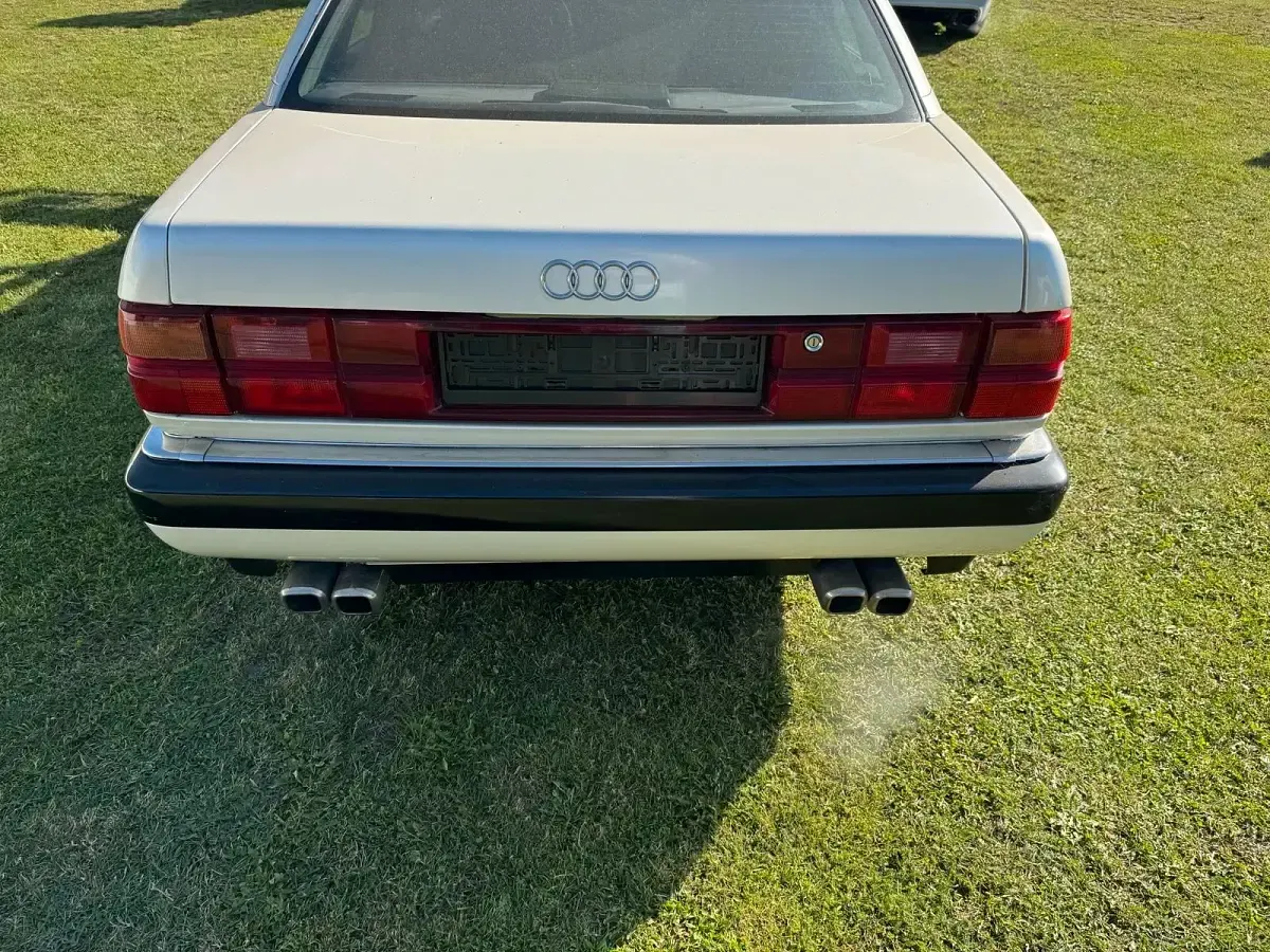 Gebraucht Audi V8 280 PS (205 kW) 1993 Weiß Limousine