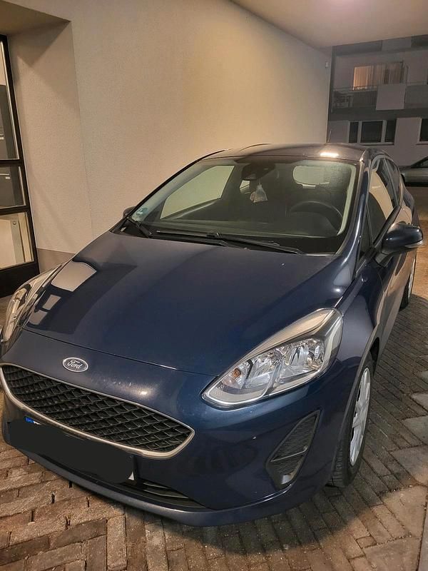 Gebraucht Ford Fiesta 71 PS (52 kW) 2017 Blau Kleinwagen