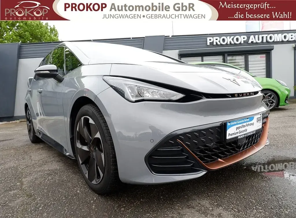 Używany Cupra Born 150 kW (204 KM) 2023 Szary Hatchback