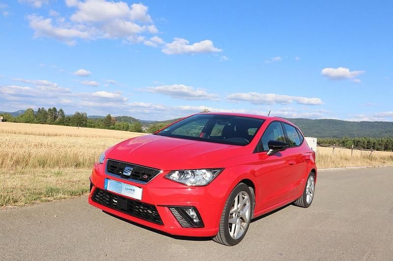 Rot Gebraucht 2020 Seat Ibiza FR Kleinwagen | 11.200 € (Guter Preis) - Bild 1/4