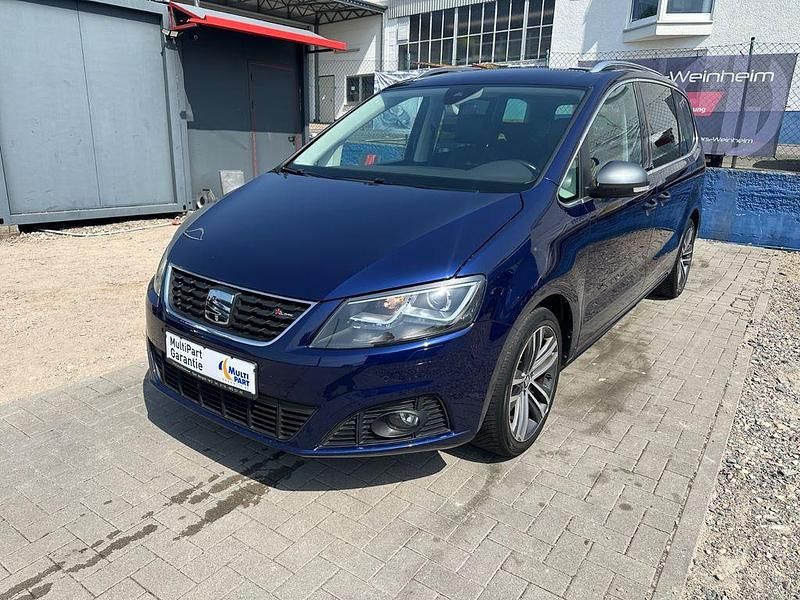 Blau Gebraucht 2020 Seat Alhambra FR-Line Van / Kleinbus | 27.950 € (Teuer) - Bild 1/4