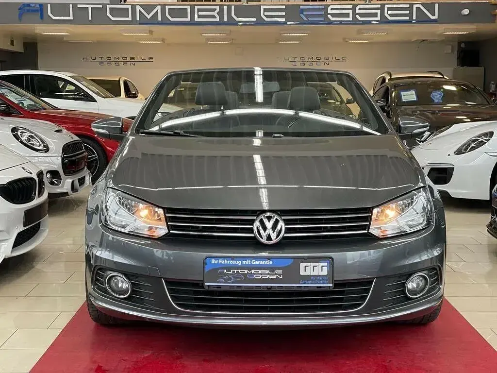 Gebraucht VW Eos Basis 122 PS (89 kW) 2011 Grau Cabrio