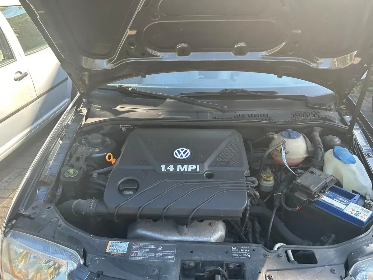 Gebraucht VW Polo 75 PS (55 kW) 2001 Grau Kleinwagen