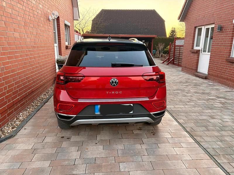 Gebraucht VW T-Roc Style 150 PS (110 kW) 2022 Rot SUV