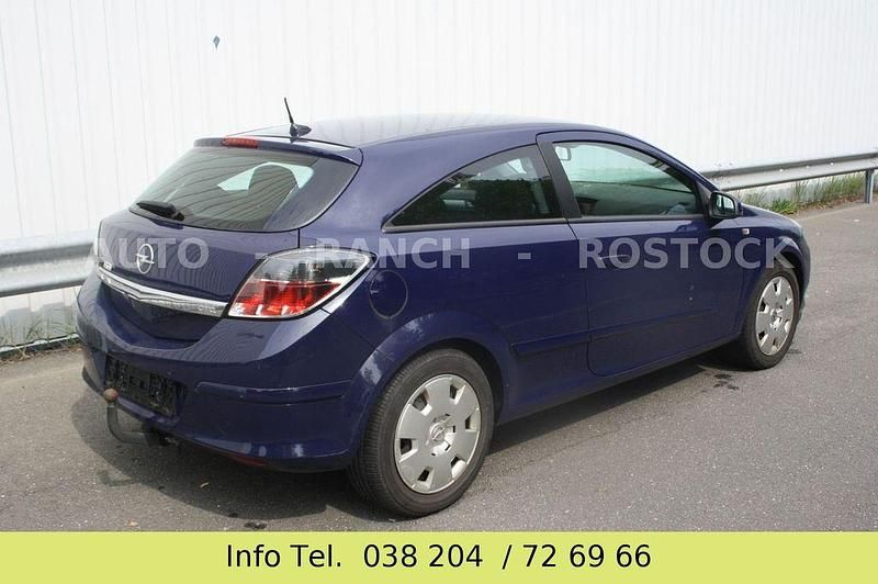 Gebraucht Opel Astra GTC Edition 150 PS (110 kW) 2006 Blau Coupé