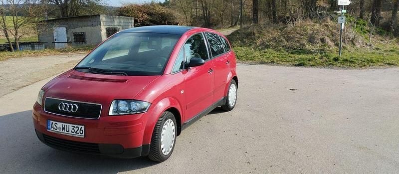 Gebraucht Audi A2 75 PS (55 kW) 2002 Rot Kleinwagen