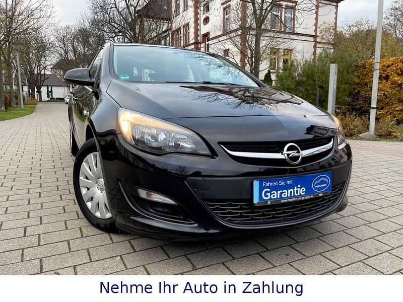 Gebraucht Opel Astra 116 PS (85 kW) 2014 Schwarz Limousine
