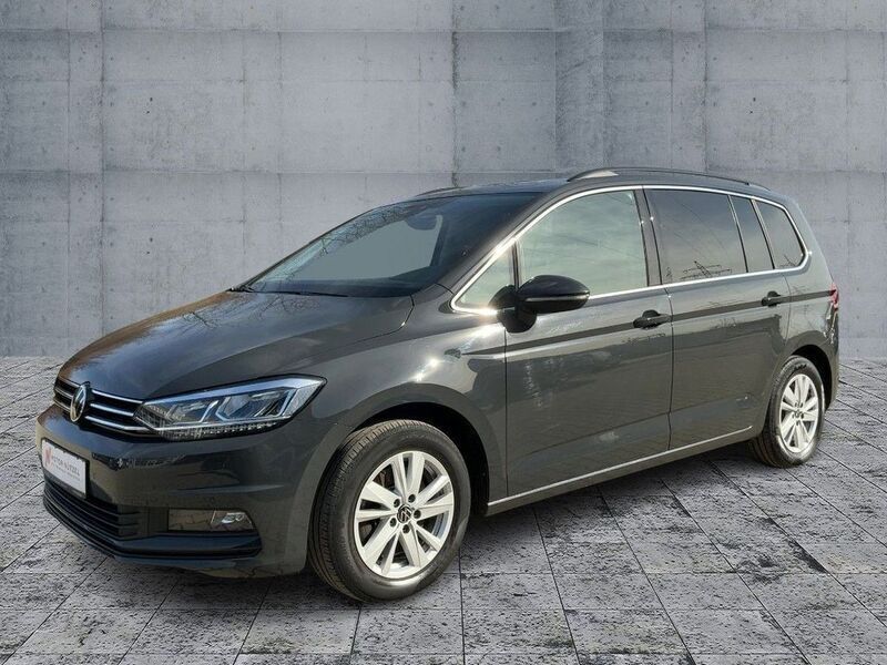 Gebraucht VW Touran Comfortline 122 PS (89 kW) 2021 Grau Van / Kleinbus