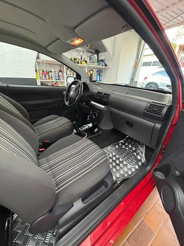 Gebraucht VW Fox 56 PS (41 kW) 2010 Rot Kleinwagen
