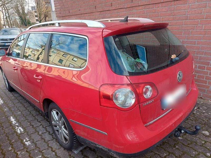 Gebraucht VW Passat 140 PS (102 kW) 2008 Rot Kombi