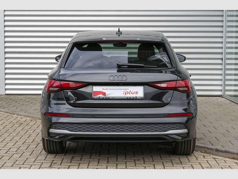 Gebraucht Audi A3 Advanced Plus 150 PS (110 kW) 2025 Schwarz Limousine