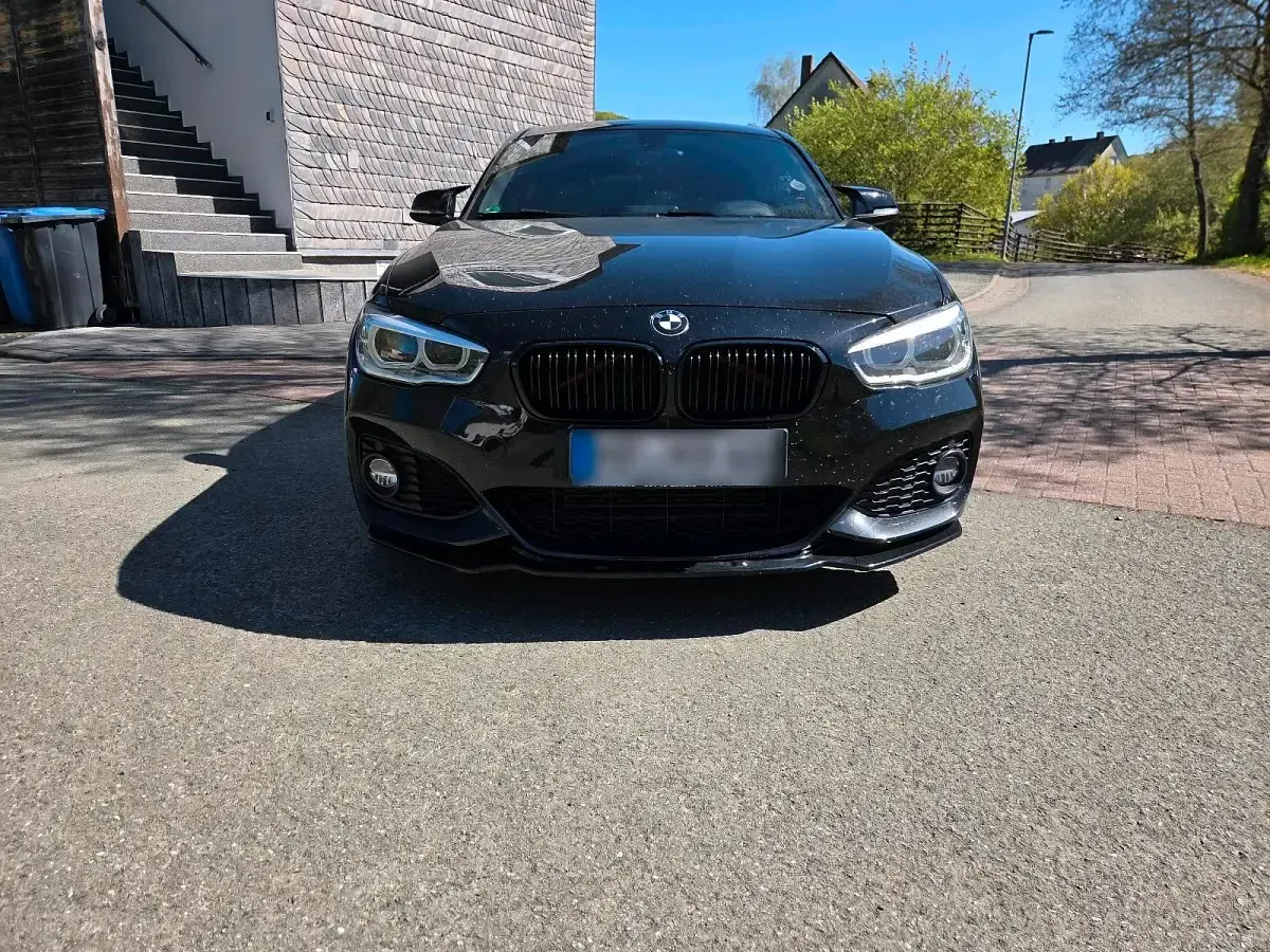 Gebraucht BMW 120 Performance 190 PS (139 kW) 2015 Schwarz Kleinwagen