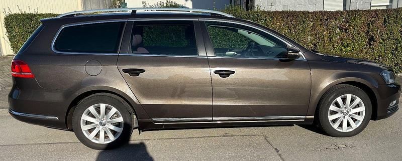 Gebraucht VW Passat Comfortline 105 PS (77 kW) 2013 Braun Kombi