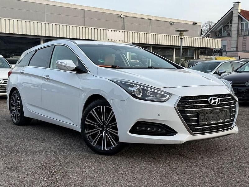 Gebraucht Hyundai i40 Style 116 PS (85 kW) 2018 Weiß Kombi