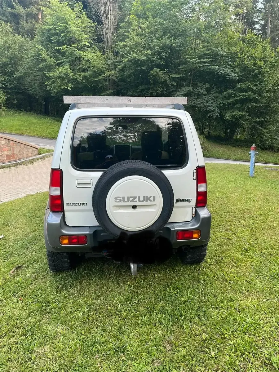 Gebraucht Suzuki Jimny 86 PS (63 kW) 2013 Weiß SUV