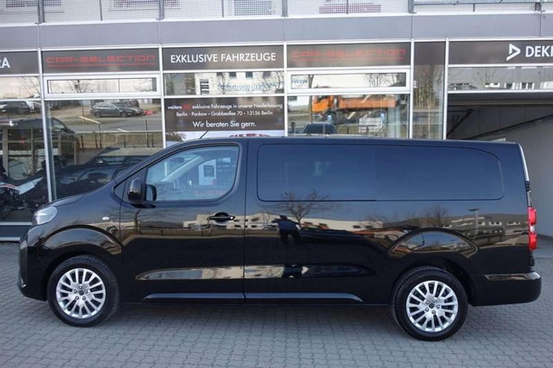 Gebraucht Peugeot Expert 179 PS (131 kW) 2025 Noir perla nera Van