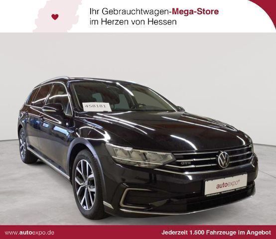 Schwarz Gebraucht 2021 VW Passat GTE Kombi | 21.989 € (Fairer Preis) - Bild 1/4
