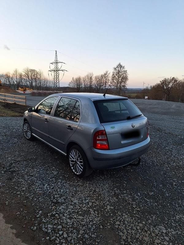 Gebraucht Skoda Fabia 75 PS (55 kW) 2003 Grau Limousine