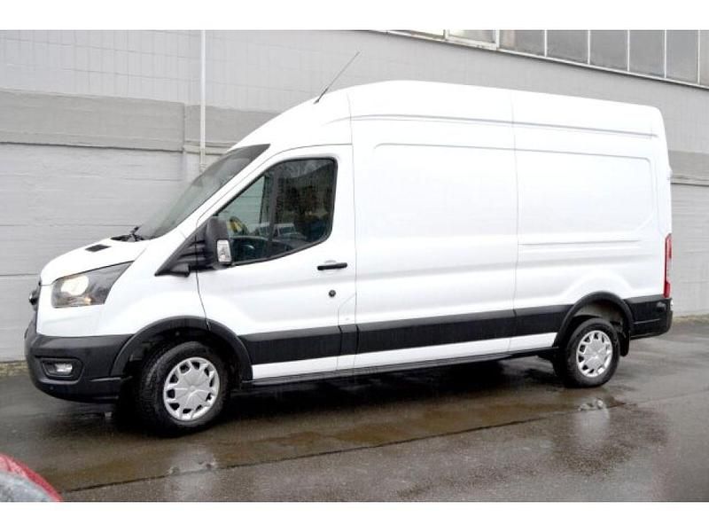 Gebraucht Ford Transit Trend 131 PS (96 kW) 2024 Frost weiß Van