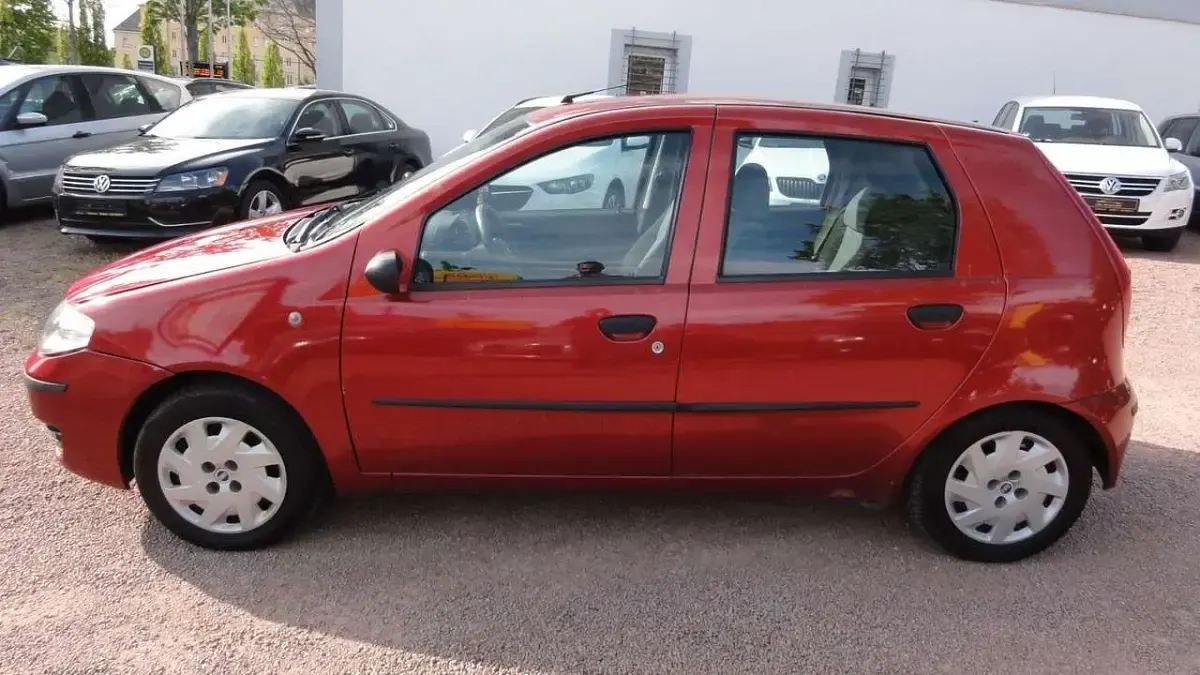 Gebraucht Fiat Punto 60 PS (44 kW) 2005 Rot bolero/guttuso Kleinwagen