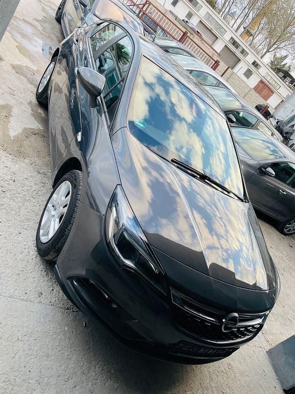 Gebraucht Opel Astra 150 PS (110 kW) 2016 Grau Limousine