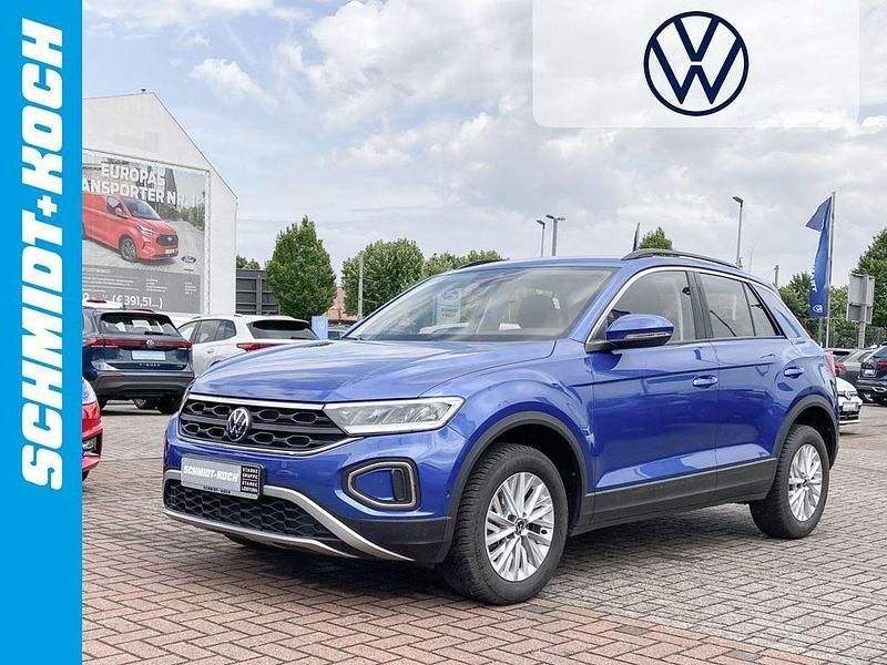 Blau Gebraucht 2024 VW T-Roc Life SUV | 23.950 € (Fairer Preis) - Bild 1/4
