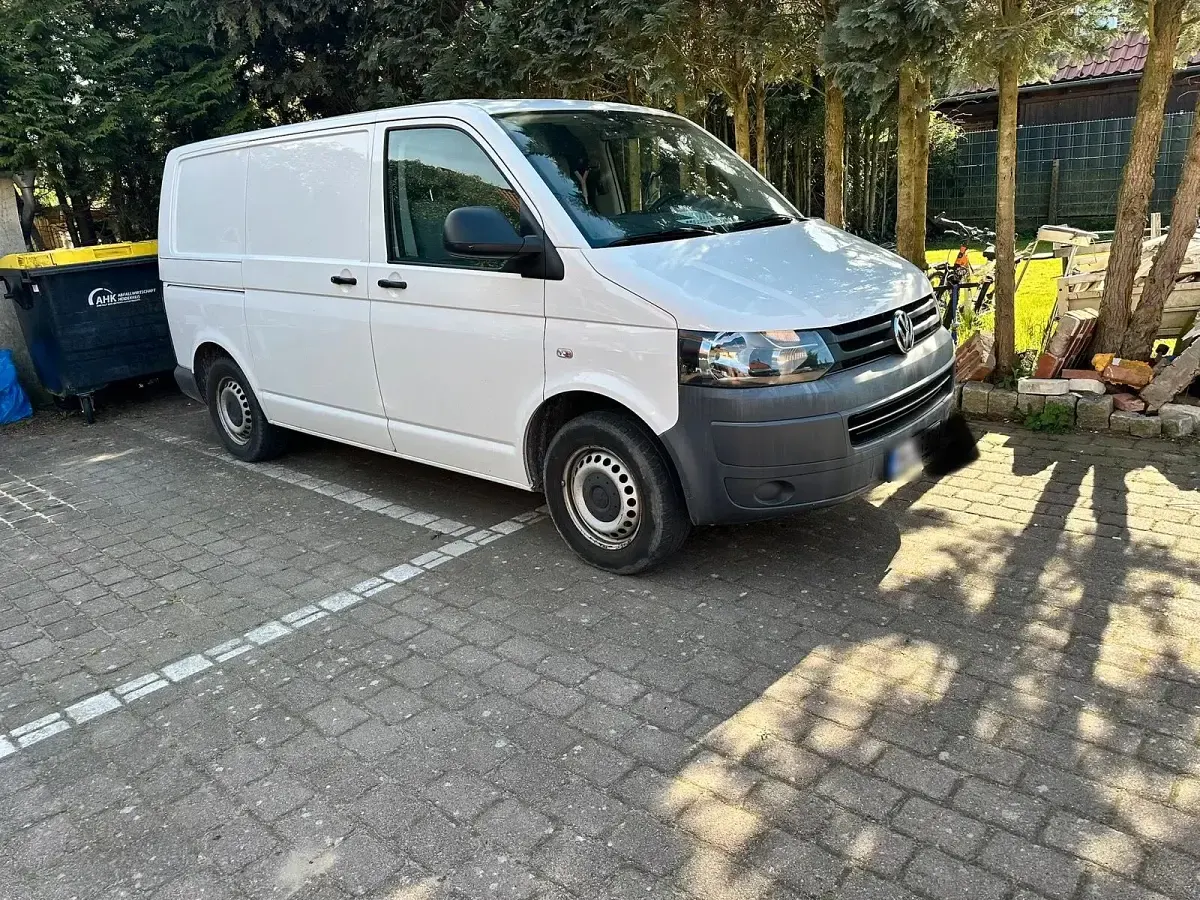 Używany VW Transporter 102 KM (75 kW) 2010 Biały Van