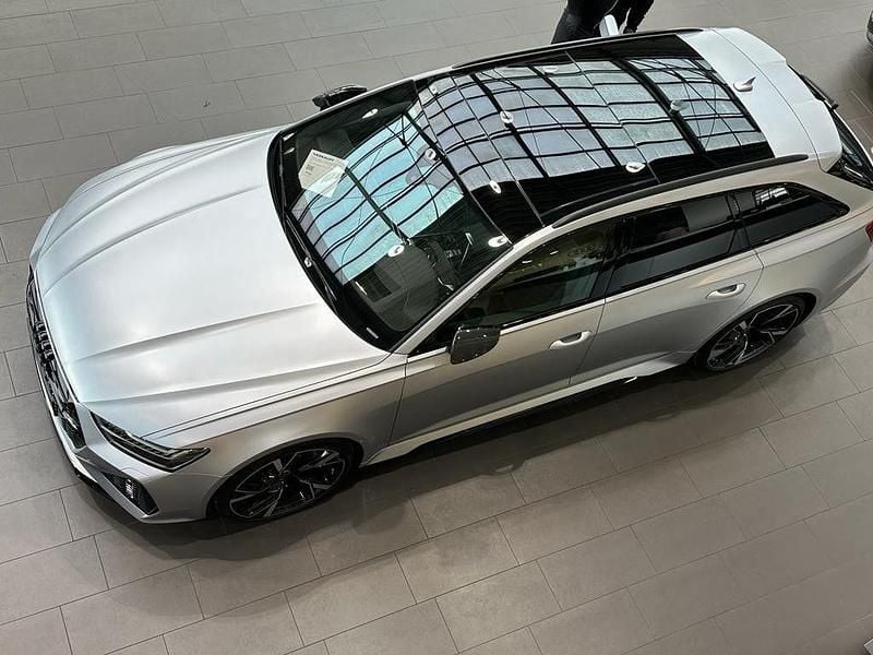 Silber Gebraucht 2023 Audi RS6 Sport Limousine | 127.127 € (Teuer) - Bild 1/4