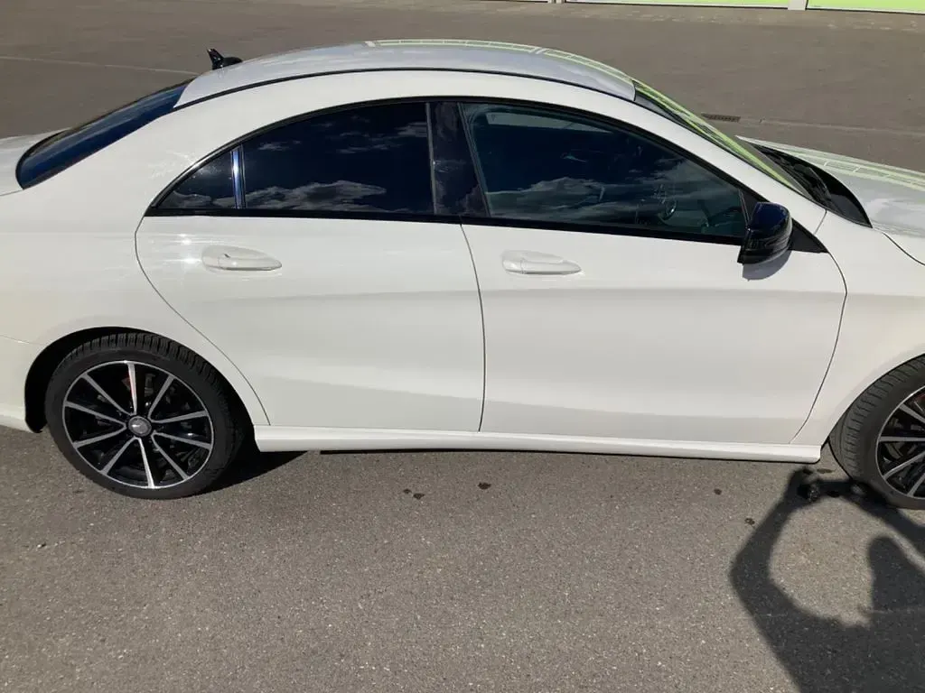 Gebraucht Mercedes CLA180 Urban 122 PS (89 kW) 2014 Weiß Limousine