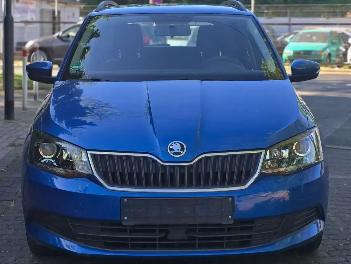 Używany Skoda Fabia Ambition 75 KM (55 kW) 2015 Niebieski Kombi