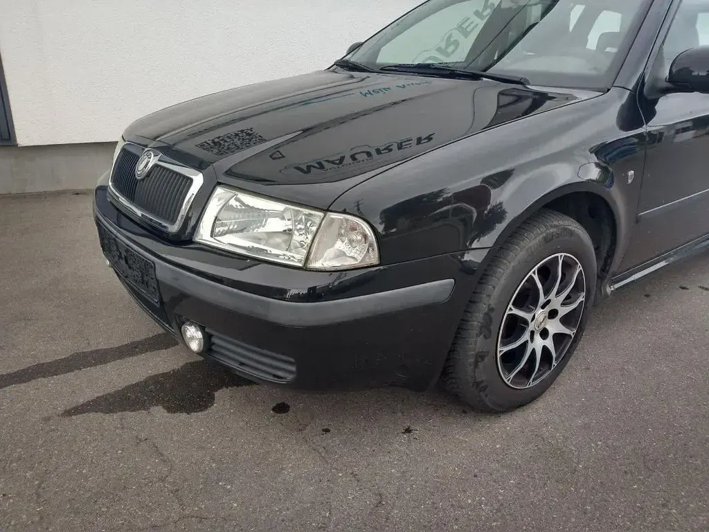 Gebraucht Skoda Octavia 102 PS (75 kW) 2009 Schwarz Limousine