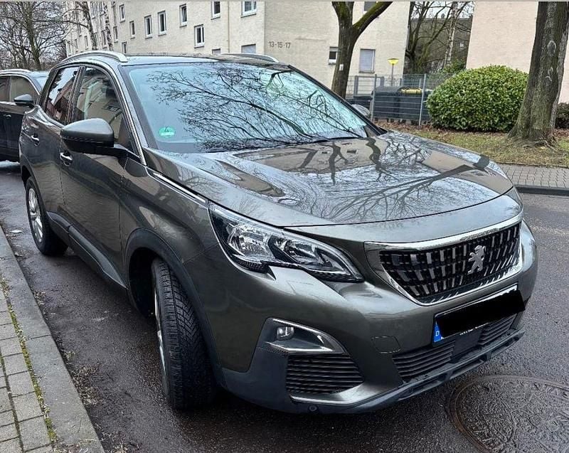 Grau Gebraucht 2017 Peugeot 3008 Active SUV | 12.000 € (Superpreis) - Bild 1/4