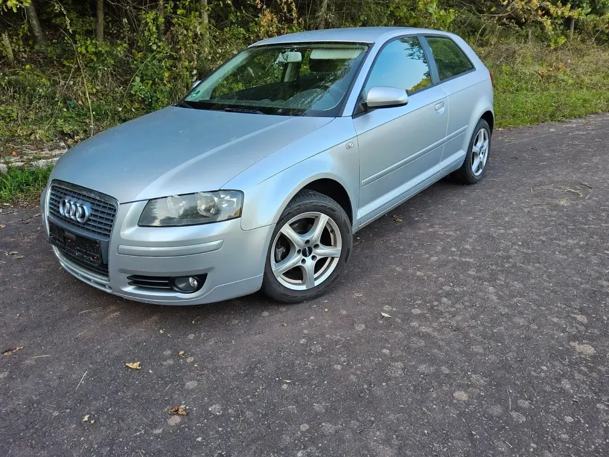 Gebraucht Audi A3 102 PS (75 kW) 2007 Silber Kleinwagen