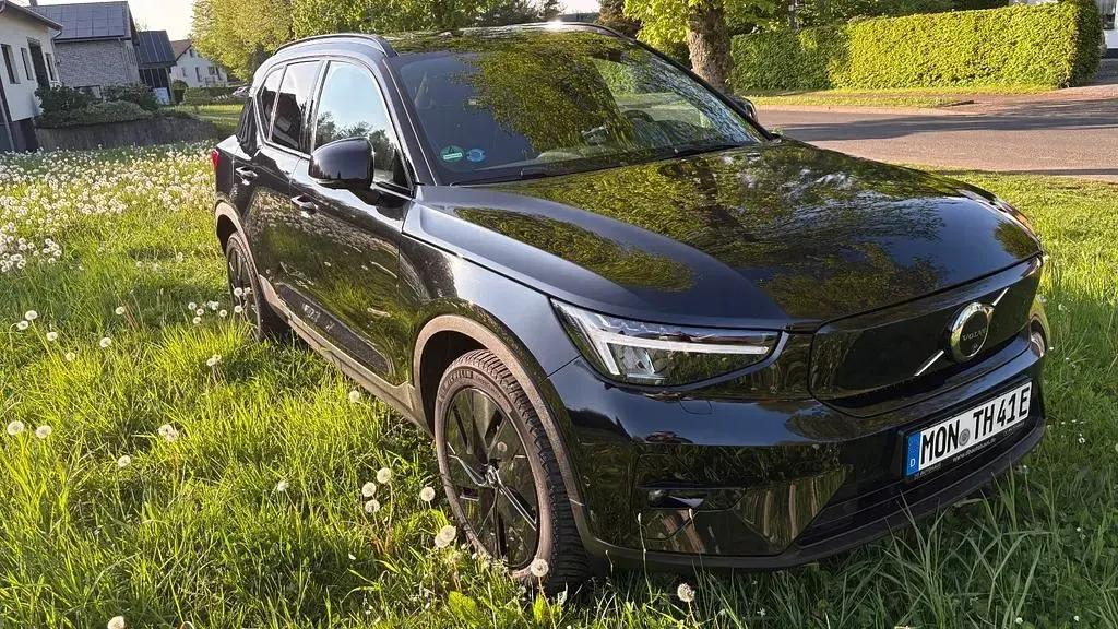 Occasion Volvo EX40 Ultra 185 kW (252 ch) 2023 Noir SUV