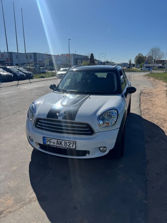 Weiß Gebraucht 2010 Mini Cooper Countryman SUV | 6.500 € (Fairer Preis) - Bild 1/4
