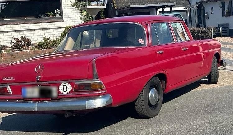 Gebraucht Mercedes 200 54 PS (39 kW) 1968 Limousine