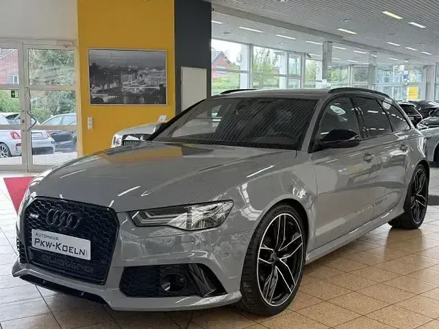 Second-hand Audi RS6 Performance 605 CP (444 kW) 2018 Gri Break