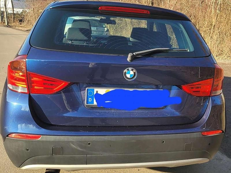 Gebraucht BMW X1 150 PS (110 kW) 2011 Blau SUV