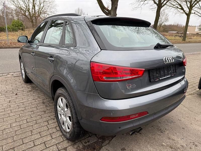 Gebraucht Audi Q3 140 PS (102 kW) 2013 Grau SUV
