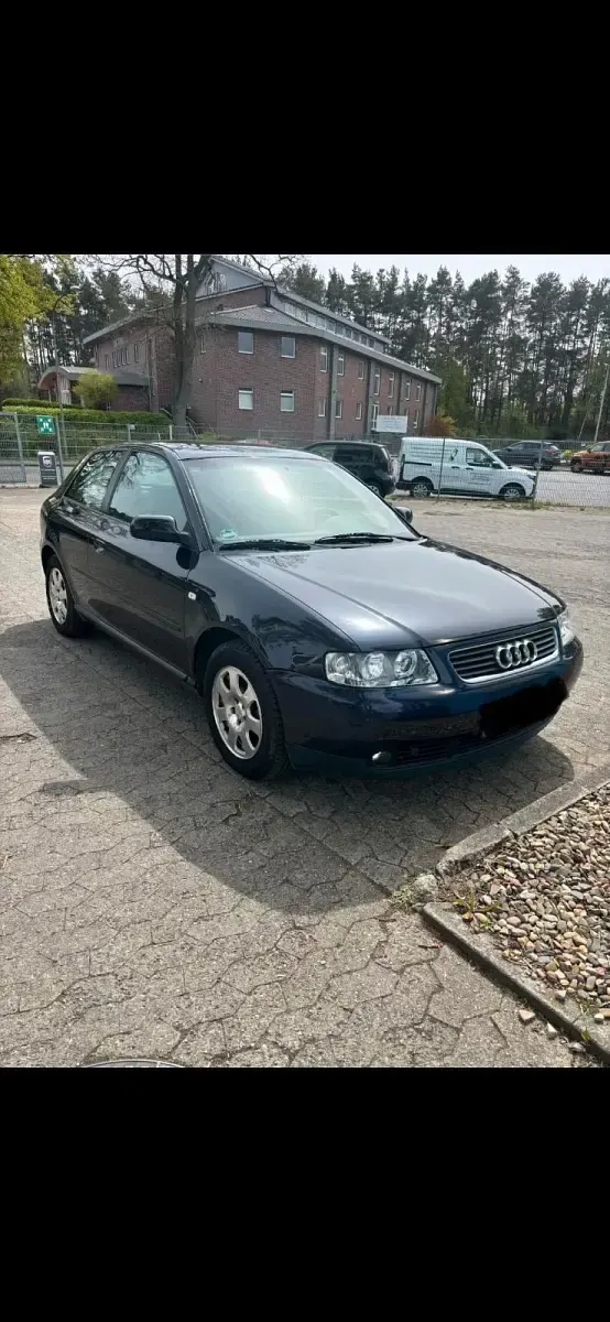 Gebraucht Audi A3 101 PS (74 kW) 2001 Blau Kleinwagen