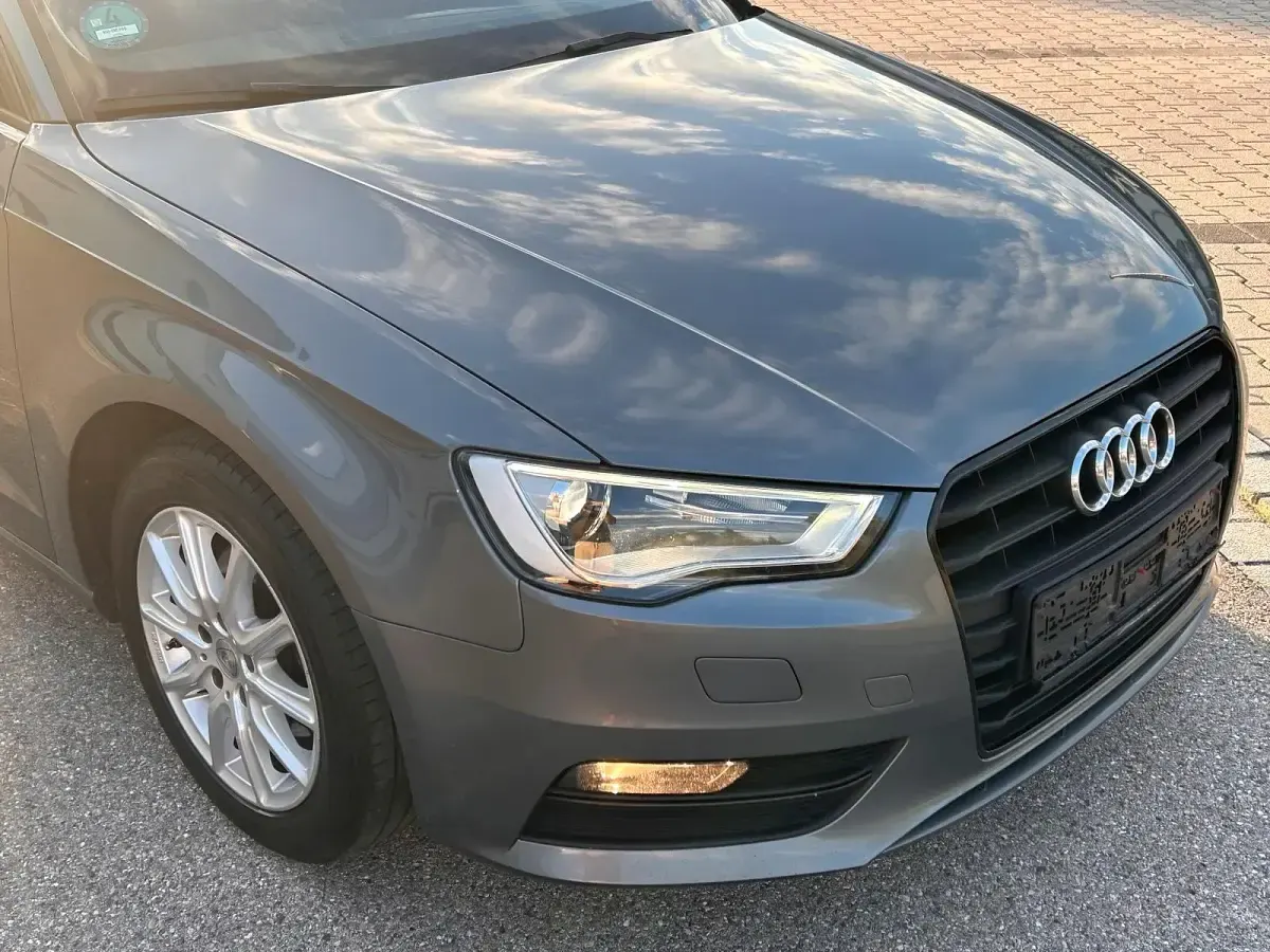 Gebraucht Audi A3 Sportback 140 PS (102 kW) 2013 Silber Kleinwagen